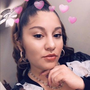 Meet your Posher, Tasha